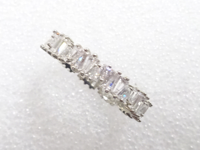 JAPANESE KIMONO / ANTIQUE CRYSTAL RING (SIZE 24)